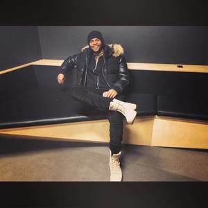 Meet your Posher, Regis